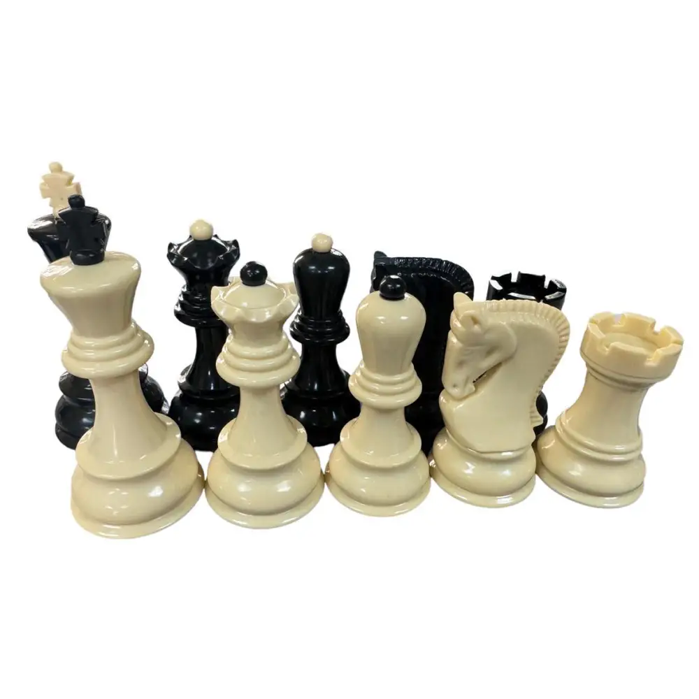 Black & White Weighted Zagreb Plastic Chess Set - Chess Pieces