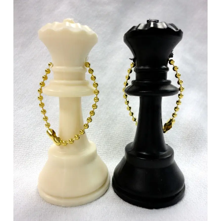 Pair of Queens - 1 Black & 1 White Queen Key Chain – Chess Gorilla Store